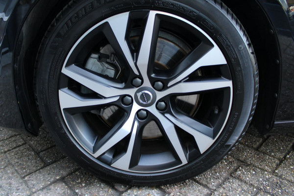 Volvo S60 2.0 B5 R-Design/pano/leer