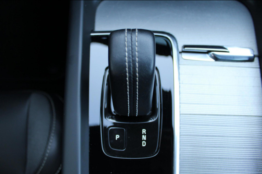 Volvo S60 2.0 B5 R-Design/pano/leer