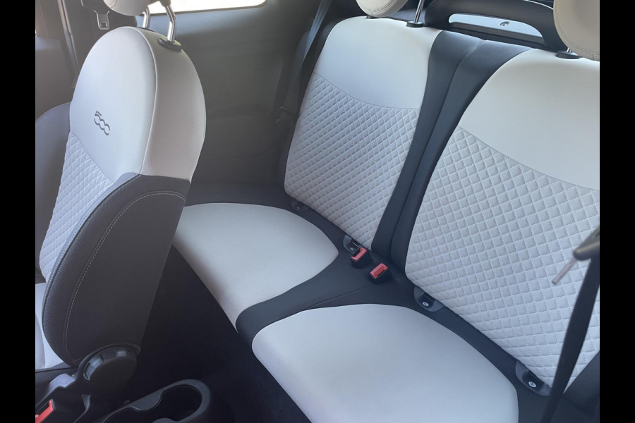 Fiat 500C 1.0 Hybrid 69pk Dolcevita | Navigatie | Apple Carplay/Android Auto | Parkeersensor achter | Cruise Control | Climatronic