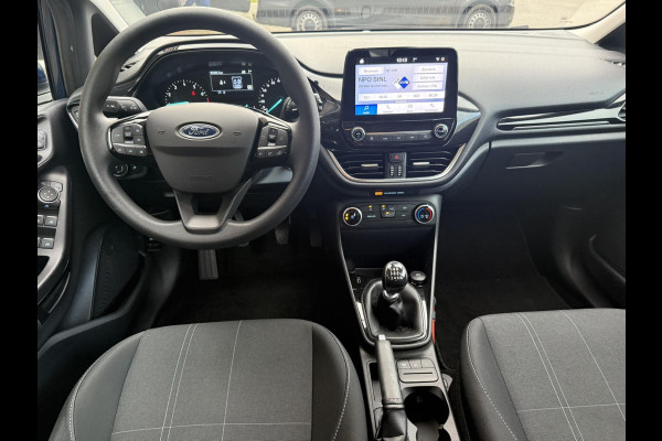 Ford Fiesta 1.0 EcoBoost / Trekhaak / Navigatie (Apple CarPlay-Android / Cruise Control / Recent onderhoud gehad incl. Remmen