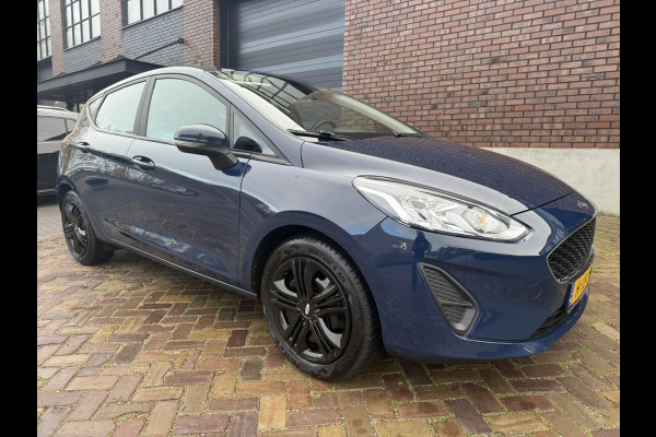 Ford Fiesta 1.0 EcoBoost / Trekhaak / Navigatie (Apple CarPlay-Android / Cruise Control / Recent onderhoud gehad incl. Remmen