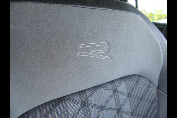 Volkswagen Tiguan 1.4 TSI eHybrid PHEV R-Line Business+ | LED Matrix | Camera | Adaptive CC | Black Pack | (occasion)