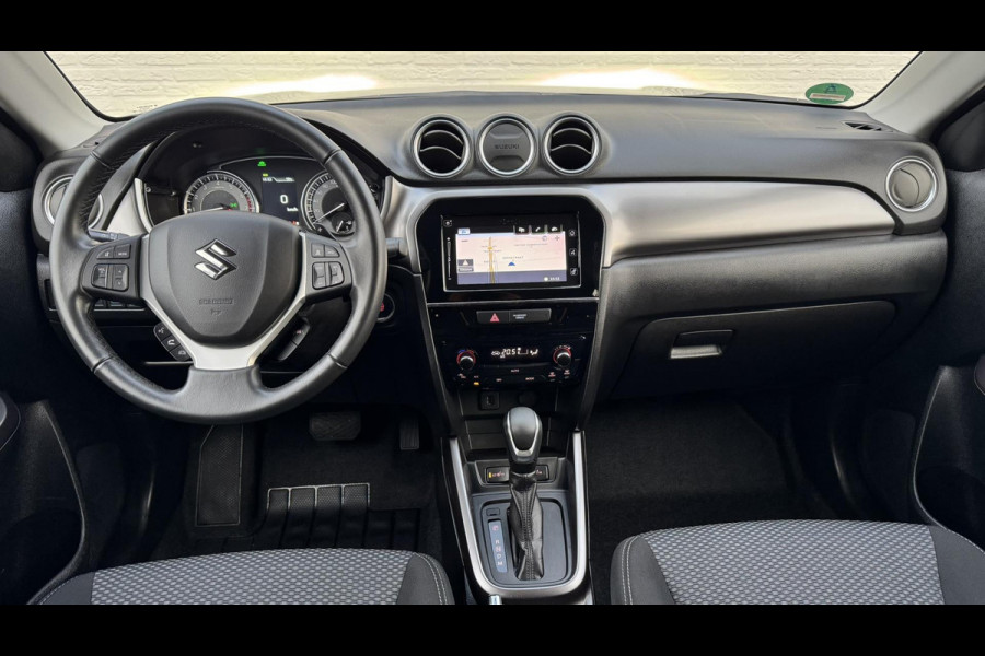 Suzuki Vitara 1.5 Hybrid Select Automaat Adaptive cruise Climate control Apple / Android Stoelverwarming Dodehoekdetectie