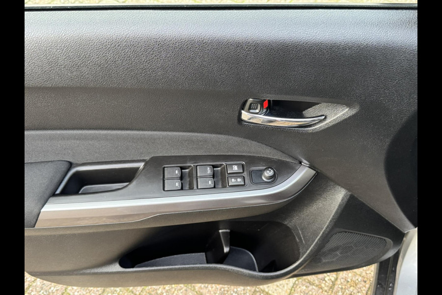 Suzuki Vitara 1.5 Hybrid Select Automaat Adaptive cruise Climate control Apple / Android Stoelverwarming Dodehoekdetectie