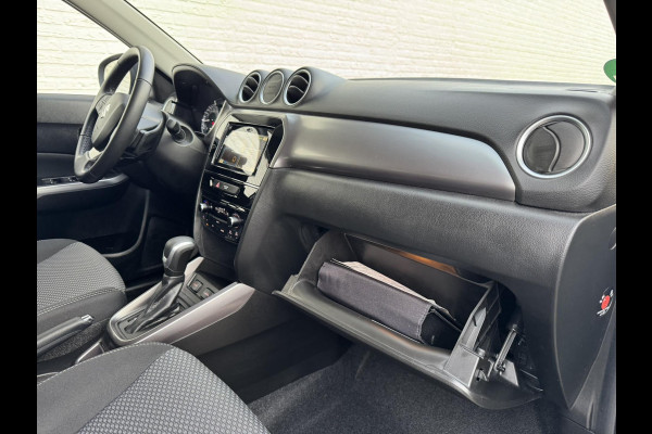 Suzuki Vitara 1.5 Hybrid Select Automaat Adaptive cruise Climate control Apple / Android Stoelverwarming Dodehoekdetectie