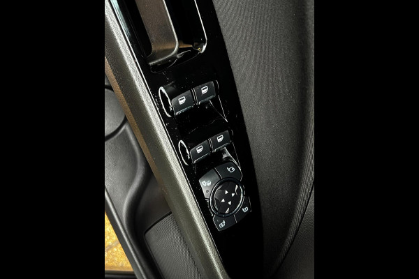 Ford Mondeo Wagon 2.0 IVCT HEV Titanium Carplay_Camera_Hybride