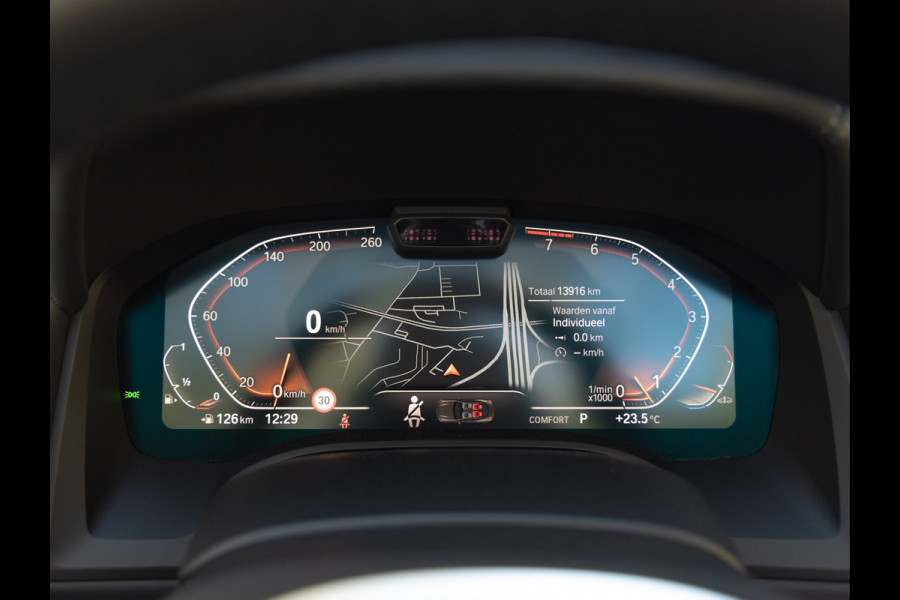 BMW 8 Serie 840i M-Sport Individual "Malachitgrün" - M-Sportzetels - Stoelventilatie