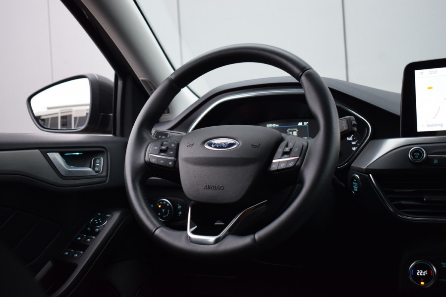 Ford FOCUS Wagon 1.5 EcoBlue Titanium Business | Automaat | Trekhaak | Apple CarPlay | Climate