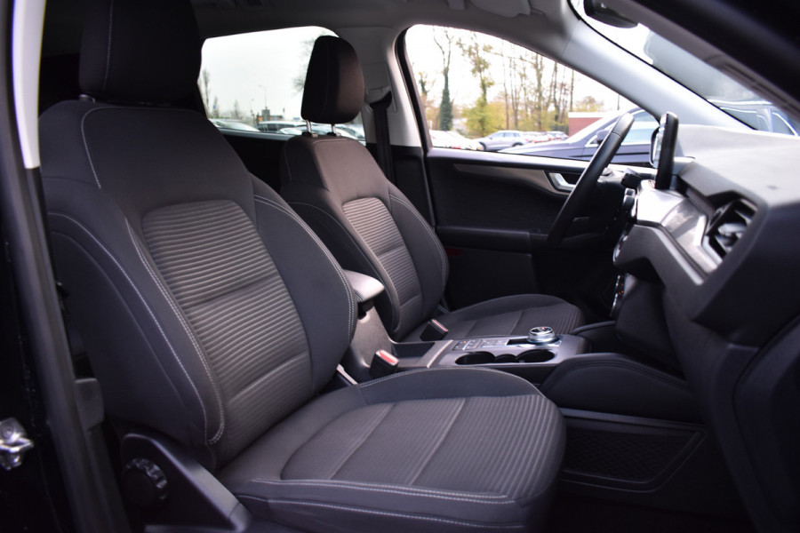 Ford Kuga 1.5 ECOBLUE 120PK AUT. TITANIUM HEAD-UP/NAVI/CAMERA