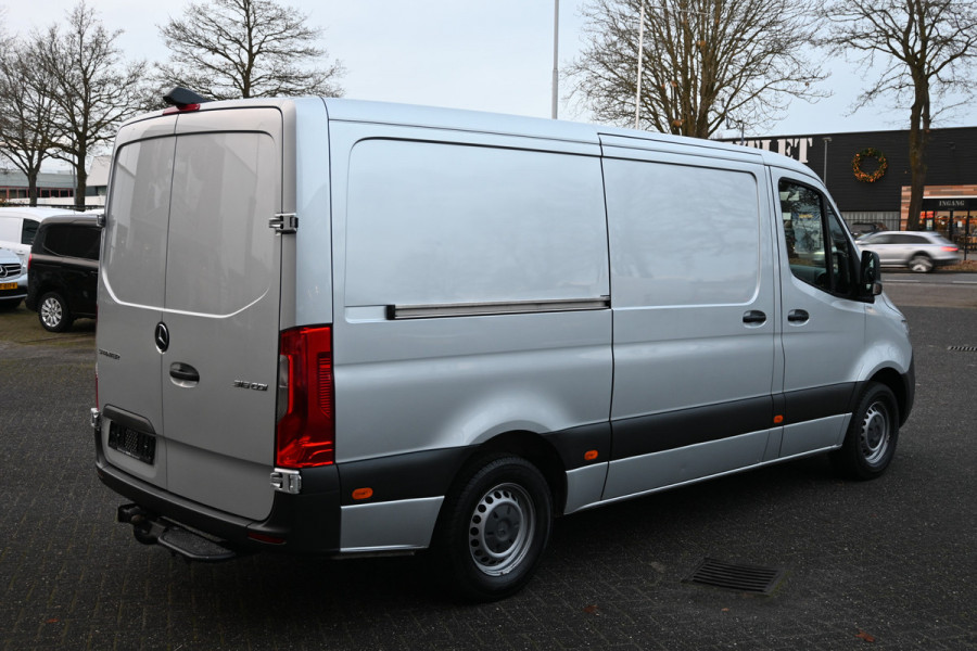 Mercedes-Benz Sprinter 316 CDI L2H1 Navigatie met camera, Standkachel, Trekhaak