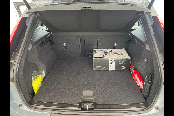 Volvo XC40 1.5 T4 Recharge Inscription Expression | Navi | Camera | 19 LM velgen | Elektr A klep | (occasion)
