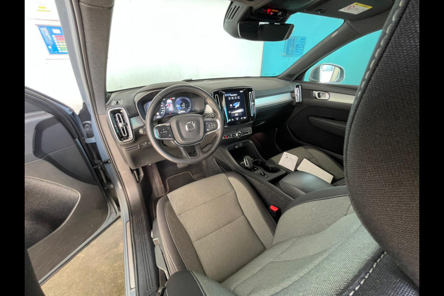 Volvo XC40 1.5 T4 Recharge Inscription Expression | Navi | Camera | 19 LM velgen | Elektr A klep | (occasion)