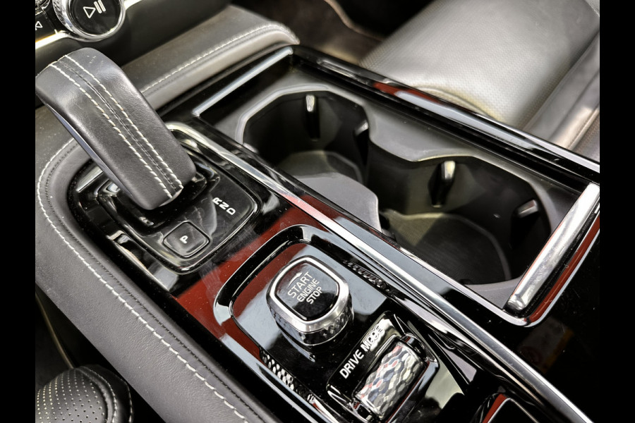 Volvo V60 2.0 T8 Twin Engine AWD R-Design | Pano | 360 Cam | H&K | Luxury Line | HUD | occasion