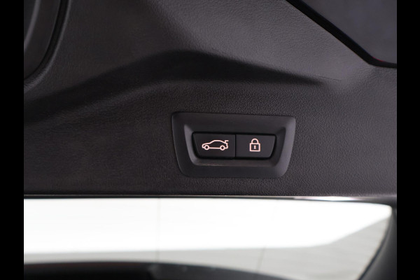 BMW X5 xDrive30d M-SPORT + HEAD-UP | WEGKL. TREKHAAK | ADAPTIVE CRUISE | PANORAMA | SFEERVERLICHTING