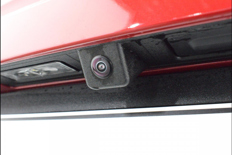 Opel Mokka 1.2 Turbo Business Elegance 8-TRAPS AUTOMAAT | NAVIGATIE | CARPLAY | STOELVERWARMING | CAMERA | CLIMATE CONTROL | 17" LM VELGEN |