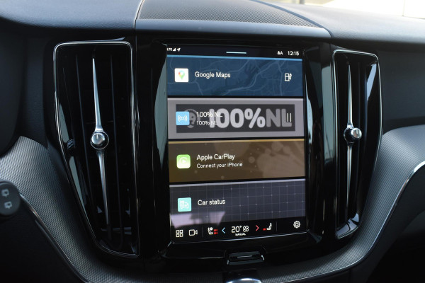 Volvo XC60 T6 350PK Automaat Plug-in Hybrid AWD Plus Dark / Navigatie / 360 Camera / Adaptieve Cruise Control / Stuur & Stoelverwarming / Elektr. Achterklep / Schuifdak / Trekhaak