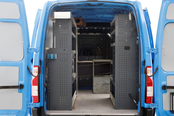 Renault Master T35 2.3 dCi 130pk L2H2 Inrichting/2x Schuifdeur 03-2019