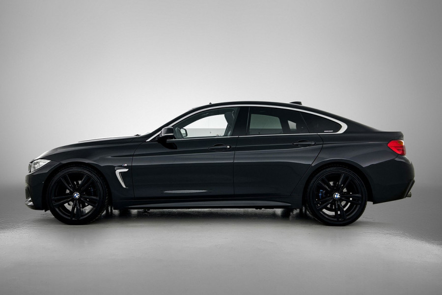 BMW 4 Serie Gran Coupé 420i Centennial High Executive M-SPORT | NL-AUTO | PANO | HARM/KARD | HEADUP | STOELVRW | ACHTRCAM |
