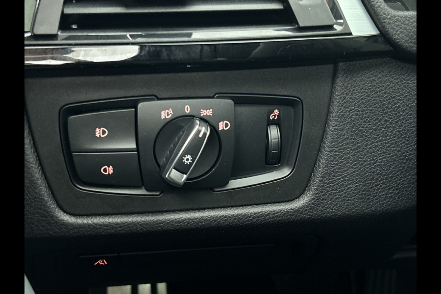 BMW 4 Serie Gran Coupé 420i Centennial High Executive M-SPORT | NL-AUTO | PANO | HARM/KARD | HEADUP | STOELVRW | ACHTRCAM |