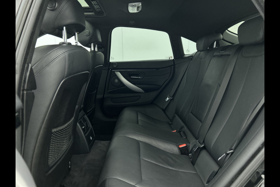 BMW 4 Serie Gran Coupé 420i Centennial High Executive M-SPORT | NL-AUTO | PANO | HARM/KARD | HEADUP | STOELVRW | ACHTRCAM |