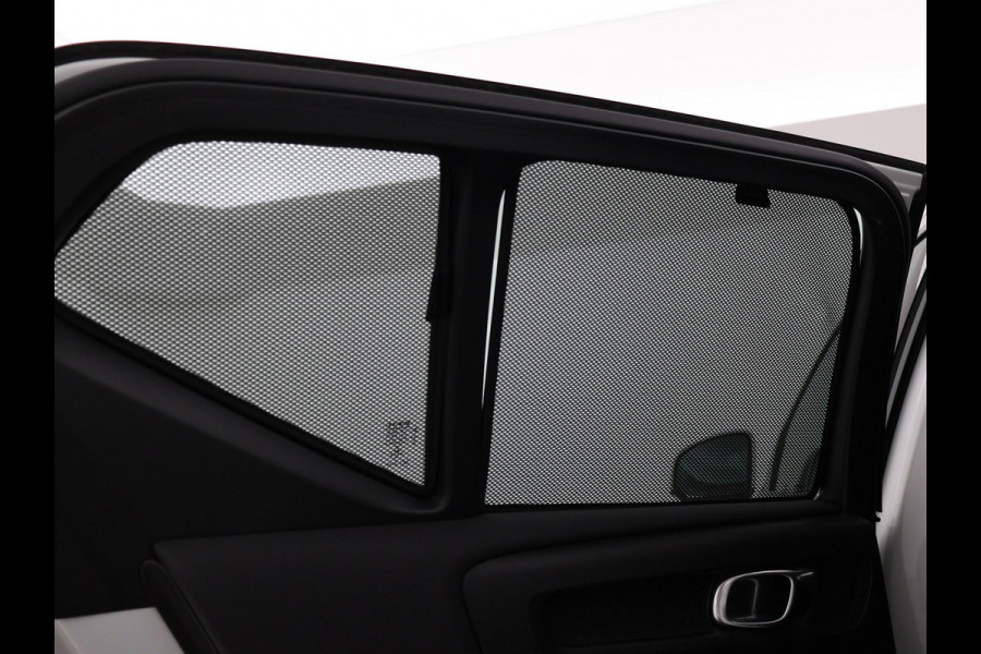 Volvo XC40 1.5 T2 AUTOMAAT + WEGKL. TREKHAAK | APPLE CARPLAY | CAMERA | DIGITALE COCKPIT | LED