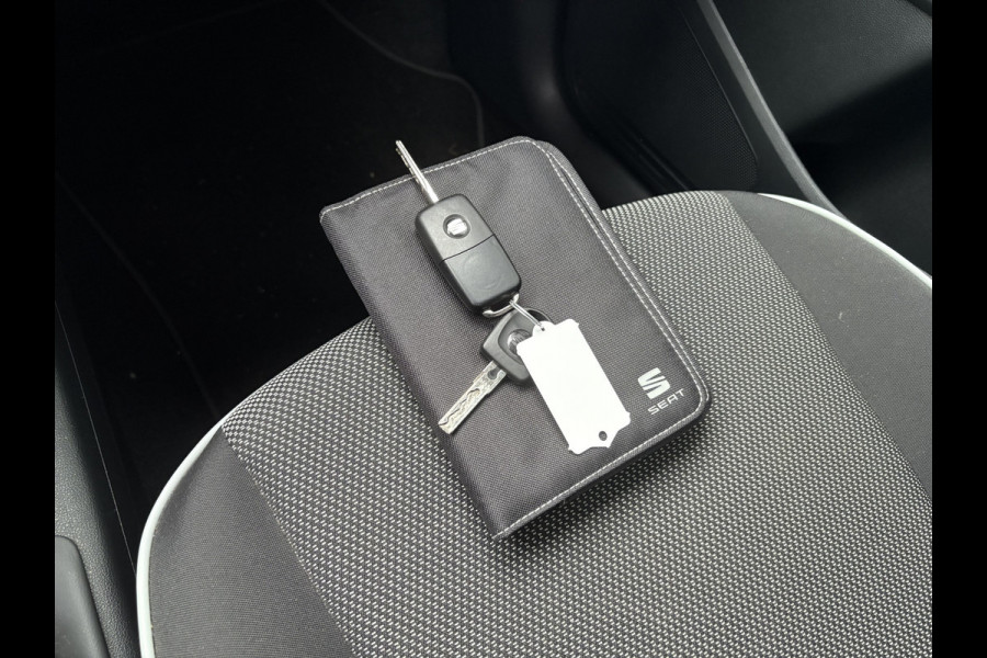 Seat Mii 1.0 Style Intense 5-drs. CRUISE/MEDIA/PDC/BEATS/WINTERPACK/15INCH