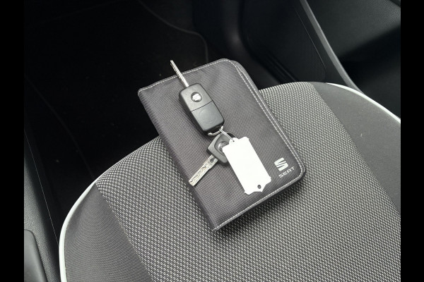 Seat Mii 1.0 Style Intense 5-drs. CRUISE/MEDIA/PDC/BEATS/WINTERPACK/15INCH