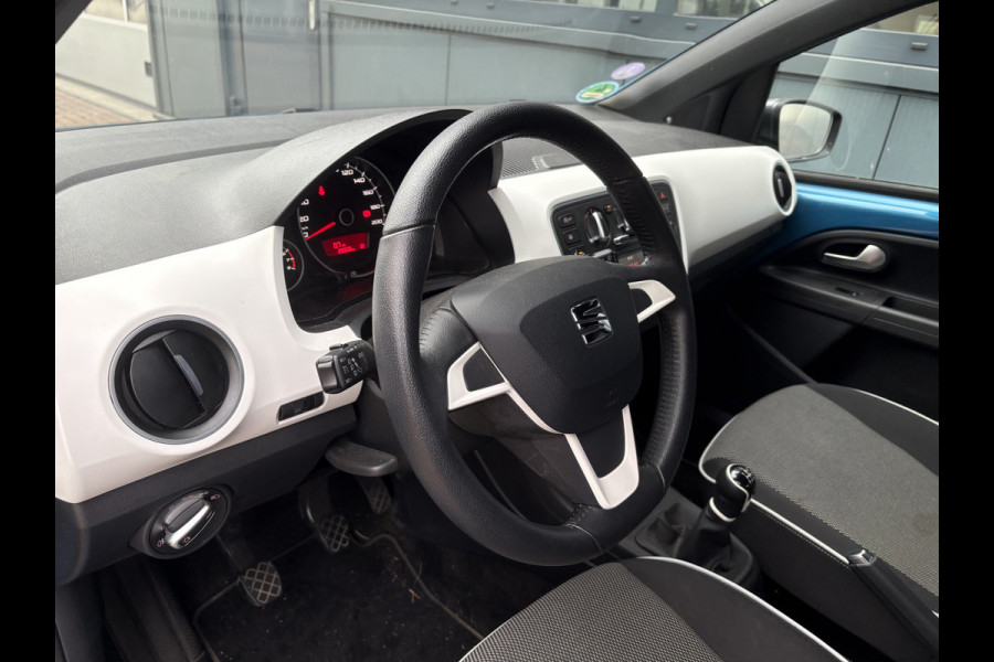 Seat Mii 1.0 Style Intense 5-drs. CRUISE/MEDIA/PDC/BEATS/WINTERPACK/15INCH