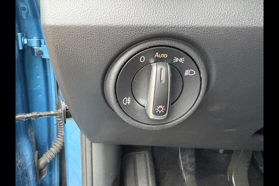 Seat Mii 1.0 Style Intense 5-drs. CRUISE/MEDIA/PDC/BEATS/WINTERPACK/15INCH