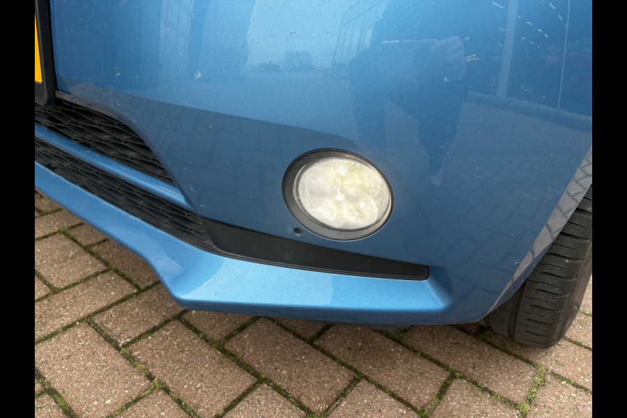 Seat Mii 1.0 Style Intense 5-drs. CRUISE/MEDIA/PDC/BEATS/WINTERPACK/15INCH