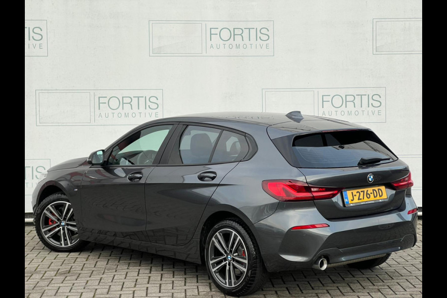 BMW 1-serie 118i Executive Edition NL AUTO | LAGE KM | DEALER ONDERH | CARPLAY |