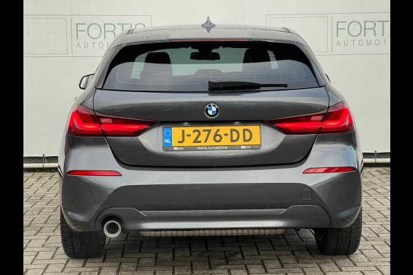 BMW 1-serie 118i Executive Edition NL AUTO | LAGE KM | DEALER ONDERH | CARPLAY |