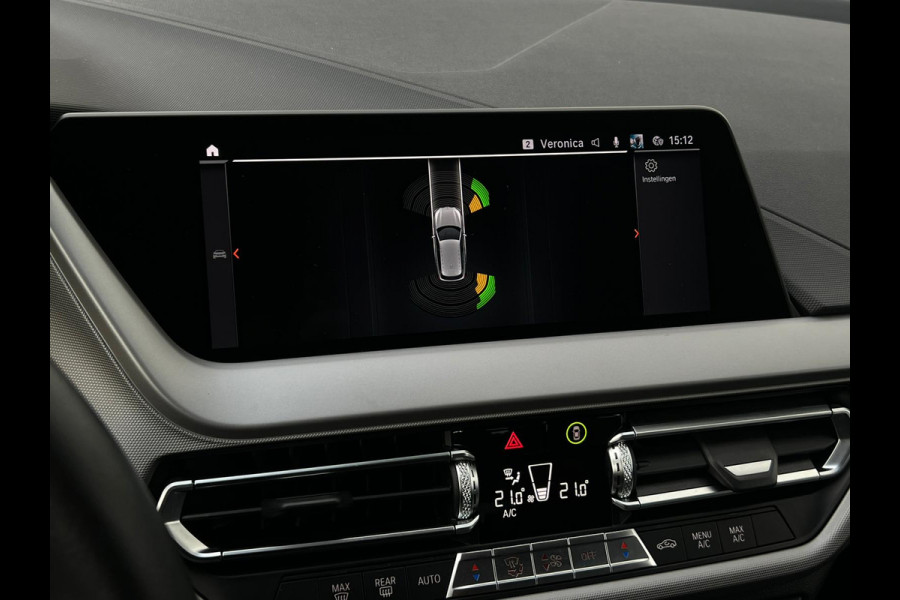 BMW 1-serie 118i Executive Edition NL AUTO | LAGE KM | DEALER ONDERH | CARPLAY |