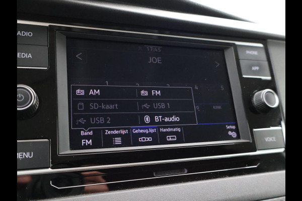 Volkswagen Transporter 2.0 TDI L2H1 HIGHLINE | LMV | TREKHAAK | APPLE CARPLAY | CAMERA | COMFORSTOELEN