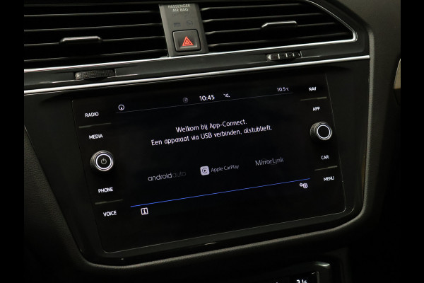 Volkswagen Tiguan Allspace 1.5 TSI Comfortline Business 7p. [SCHUIFKANTELDAK, APPLE CARPLAY, ANDROID AUTO, PDC V+A, ADAPTIVE CRUISE CONTROL, STOELVERWARMING, ELEKTRISCHE ACHTERKLEP, NIEUWSTAAT]