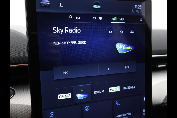 Ford Mustang Mach-E 75kWh LUCID RED + STUURVERW. / ADAPTIVE CRUISE / CARPLAY