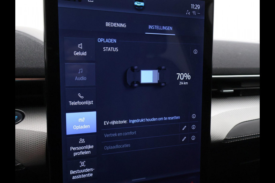 Ford Mustang Mach-E 75kWh LUCID RED + STUURVERW. / ADAPTIVE CRUISE / CARPLAY