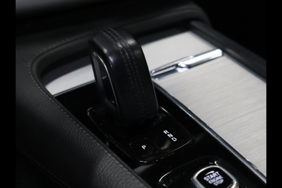 Volvo XC90 2.0 T8 Recharge AWD Business Pro [TREKHAAK, APPLE CARPLAY, ANDROID AUTO, ADAPTIVE CRUISE CONTROL, 360 CAMERA, STUURVERWARMING, STOELVERWARMING, NIEUWSTAAT]