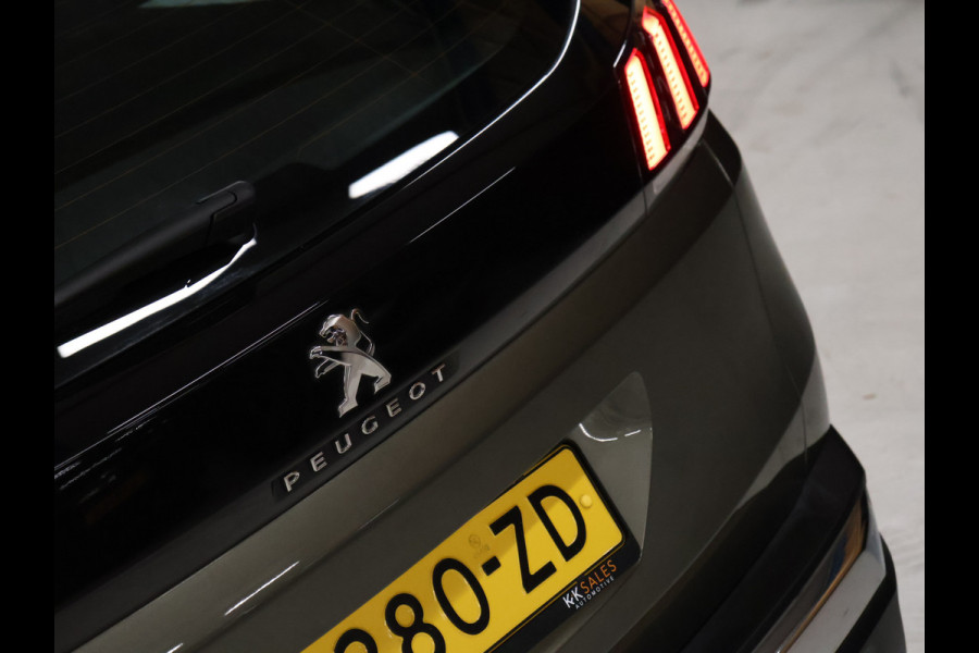 Peugeot 3008 1.2 PureTech Blue Lease Executive [APPLE CARPLAY, ANDROID AUTO, PDC ACHTER, CRUISE CONTROL, AUTOMATISCHE AIRCO, NAVIGATIE, AUTOMAAT, NIEUWSTAAT]