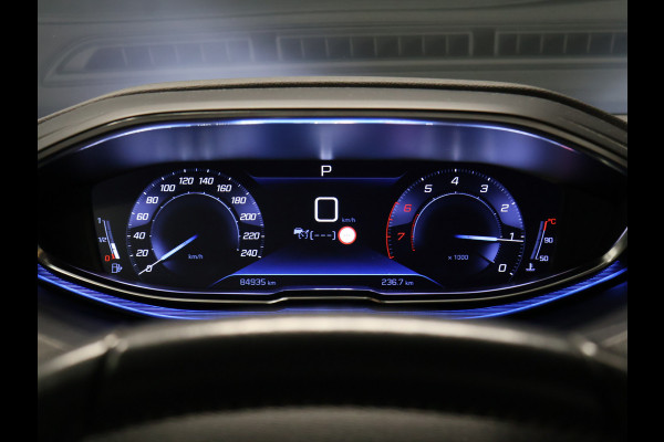 Peugeot 3008 1.2 PureTech Blue Lease Executive [APPLE CARPLAY, ANDROID AUTO, PDC ACHTER, CRUISE CONTROL, AUTOMATISCHE AIRCO, NAVIGATIE, AUTOMAAT, NIEUWSTAAT]