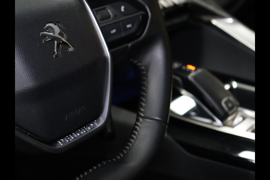 Peugeot 3008 1.2 PureTech Blue Lease Executive [APPLE CARPLAY, ANDROID AUTO, PDC ACHTER, CRUISE CONTROL, AUTOMATISCHE AIRCO, NAVIGATIE, AUTOMAAT, NIEUWSTAAT]