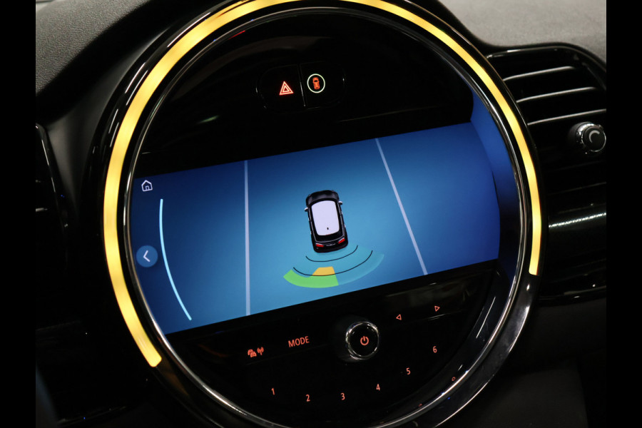 MINI Clubman 1.5 One Business Edition NW MODEL [SCHUIFKANTELDAK, APPLE CARPLAY, CRUISE CONTROL, PDC ACHTER, NAVIGATIE, AUTOMATISCHE AIRCO, AUTOMATISCHE VERLICHTING, NIEUWSTAAT]