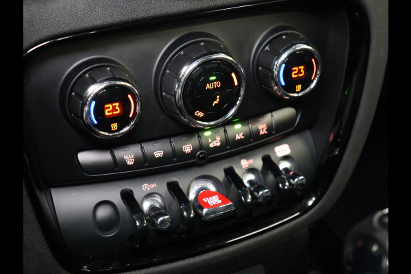 MINI Clubman 1.5 One Business Edition NW MODEL [SCHUIFKANTELDAK, APPLE CARPLAY, CRUISE CONTROL, PDC ACHTER, NAVIGATIE, AUTOMATISCHE AIRCO, AUTOMATISCHE VERLICHTING, NIEUWSTAAT]