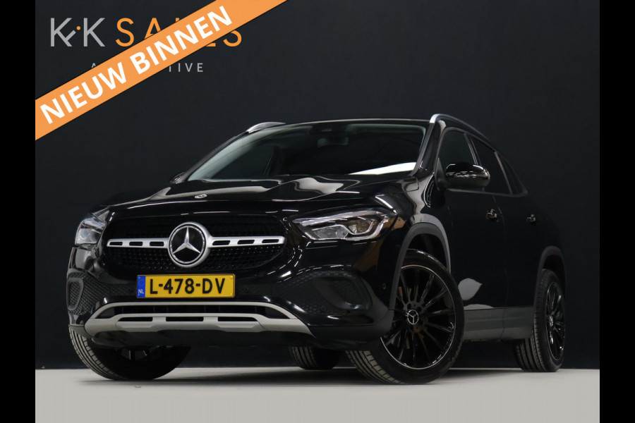 Mercedes-Benz GLA 200 Sport [ACHTERUITRIJCAMERA, DIGITAL DASHBOARD, LED, CRUISE CONTORL, BLUETOOTH TELEFOON, PDC V+A, AUTOMATISCHE AIRCO, AUTOMATISCHE VERLICHTING, NAVIGATIE, AUTOMAAT, NIEUWSTAAT]