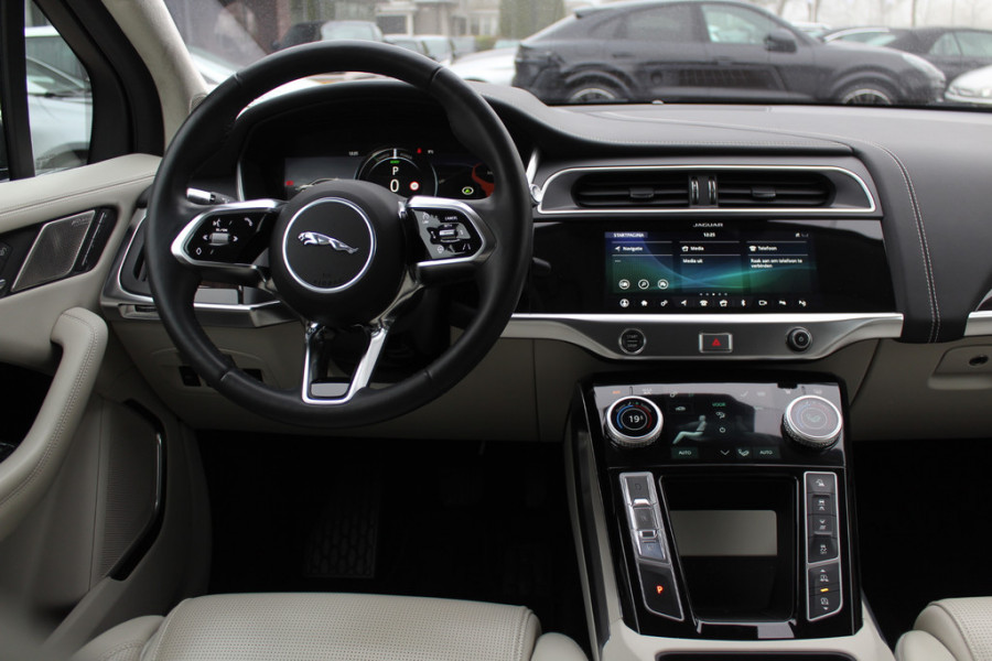 Jaguar I-PACE EV400 HSE 90 kWh / Full option / Panoramadak / 360Camera / Schaalstoelen / Head-up / Luchtvering / Leder / Meridian / Stuurverwarming