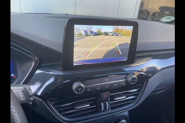 Ford Kuga 2.5 PHEV ST-Line X | Wegklapbare trekhaak | Adaptive cruise control | Winter Pack | Camera | Dodehoeksensoren | Bang&Olufsen | Half-leder | Rode remklauwen | 1.500 kg trekgewicht