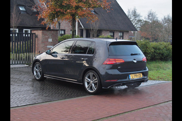 Volkswagen Golf 1.4 TSI Highline Business R | Camera | Apple Carplay | Cruise Control | Virtual Cockpit |