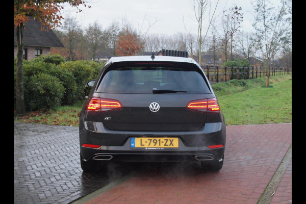 Volkswagen Golf 1.4 TSI Highline Business R | Camera | Apple Carplay | Cruise Control | Virtual Cockpit |