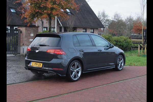 Volkswagen Golf 1.4 TSI Highline Business R | Camera | Apple Carplay | Cruise Control | Virtual Cockpit |