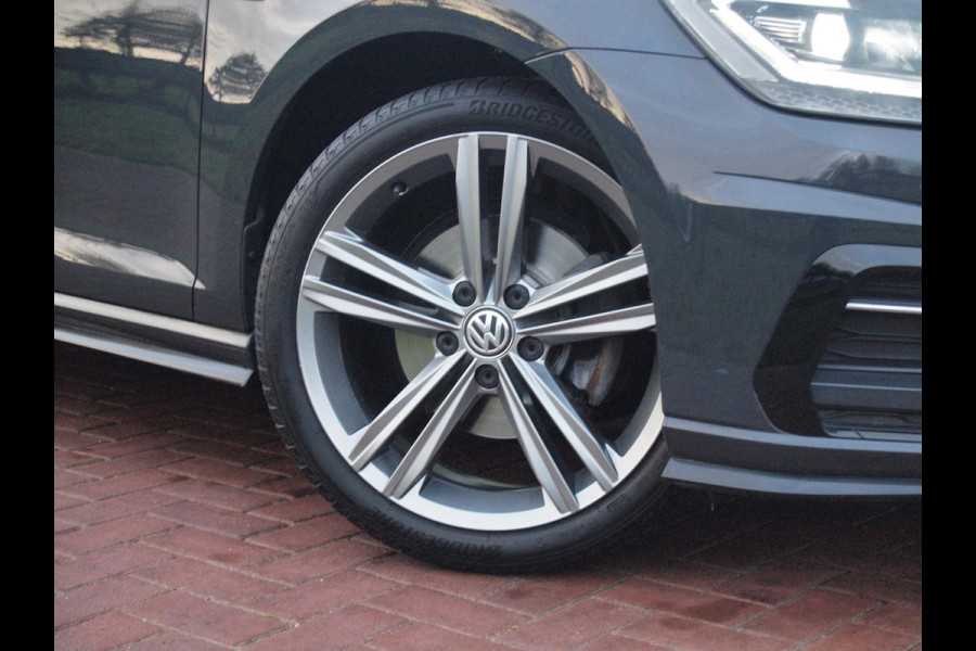 Volkswagen Golf 1.4 TSI Highline Business R | Camera | Apple Carplay | Cruise Control | Virtual Cockpit |